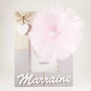 https://www.marjole.com/3258-thickbox_atch/dragées-pour-marraine-avec-cadre-photo.jpg